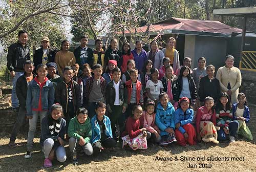 Old students with teaching staff